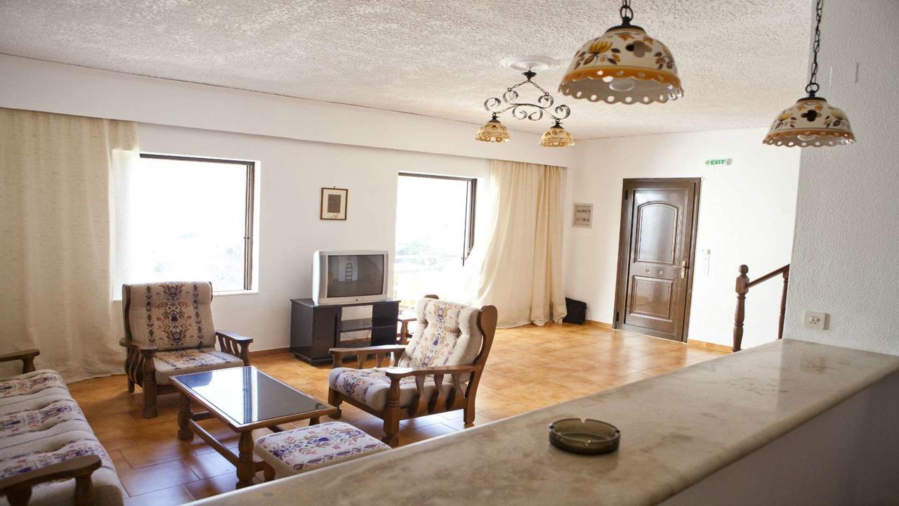 Agia Pelagia  Marou Hotel מראה חיצוני תמונה